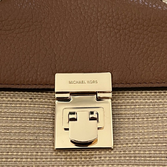 Michael Kors Crossbody - Picture 9 of 9